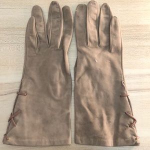 Suede Tan Gloves with silk lining